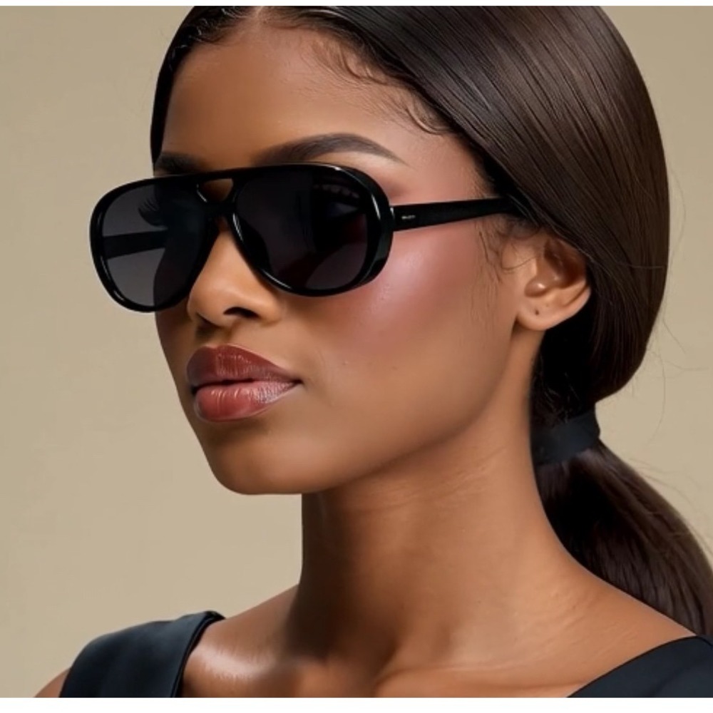WOmen Luxury Sunglasses Round Black Fashion Style Shades Street Wear Outdoor New